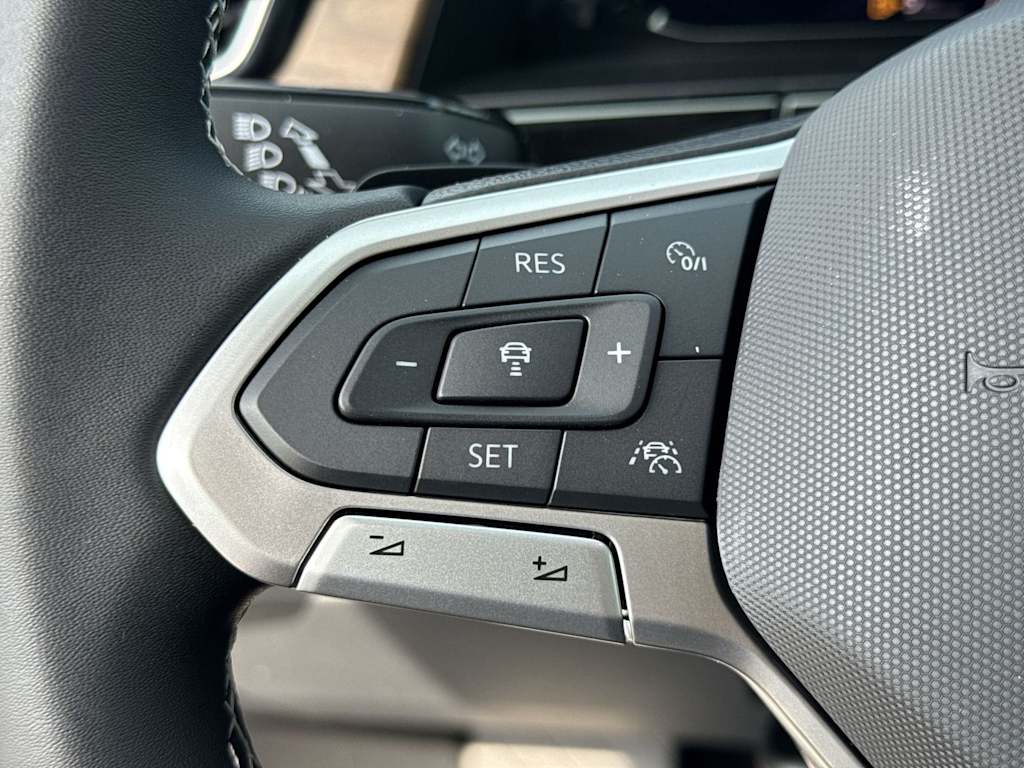 Thumbnail: 2026 Volkswagen Atlas - 28