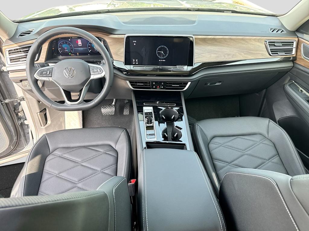 Thumbnail: 2026 Volkswagen Atlas - 2