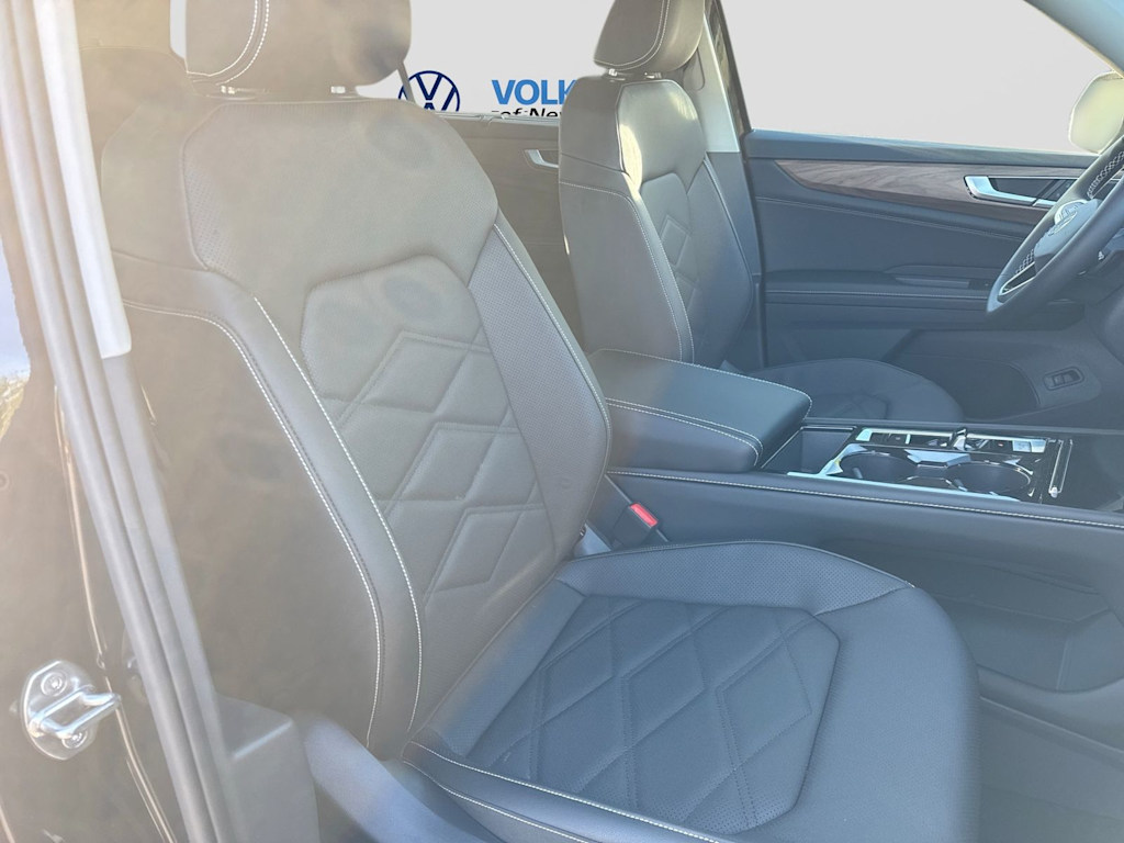 Thumbnail: 2026 Volkswagen Atlas - 10
