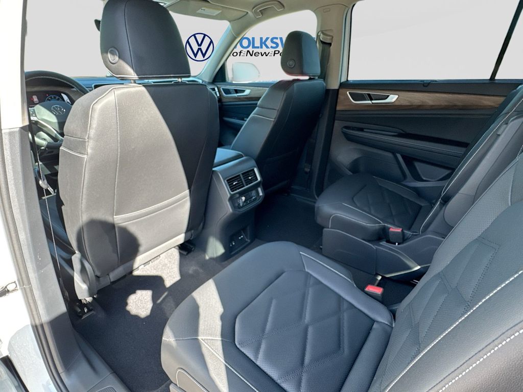 Thumbnail: 2026 Volkswagen Atlas - 12