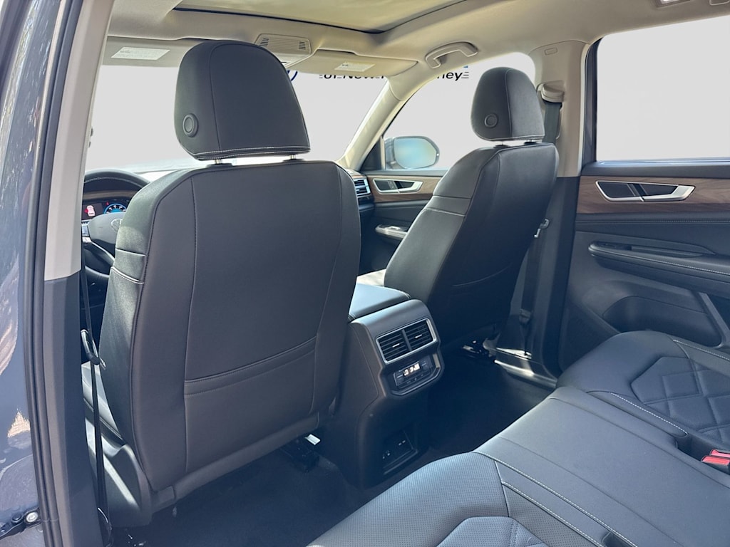 Thumbnail: 2026 Volkswagen Atlas - 13