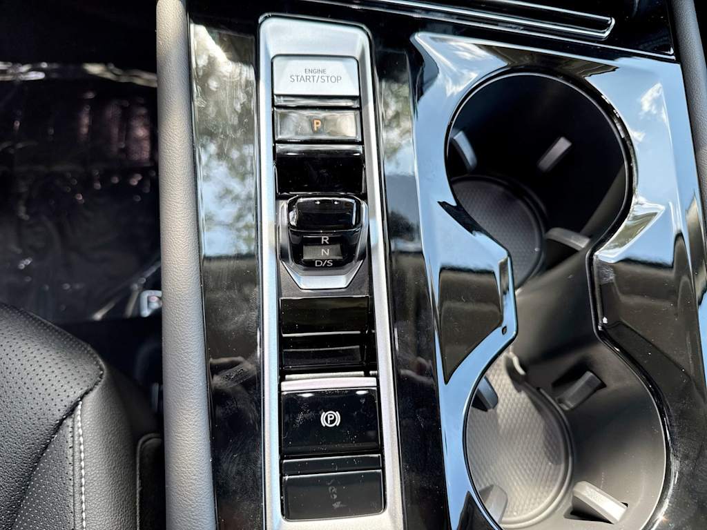Thumbnail: 2026 Volkswagen Atlas - 16