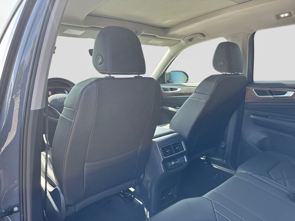 Thumbnail: 2026 Volkswagen Atlas - 13