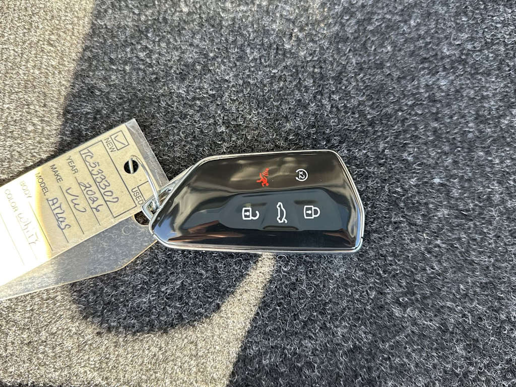 Thumbnail: 2026 Volkswagen Atlas - 19