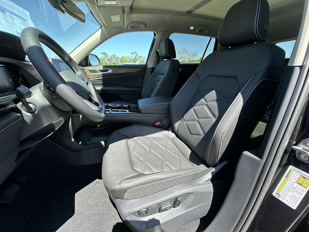 Thumbnail: 2026 Volkswagen Atlas - 11