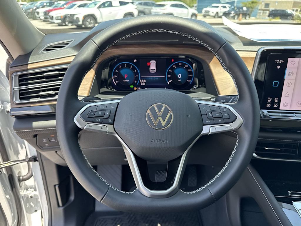 Thumbnail: 2026 Volkswagen Atlas - 14