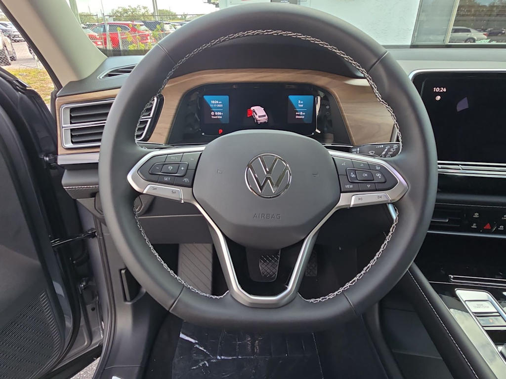 Thumbnail: 2026 Volkswagen Atlas - 14