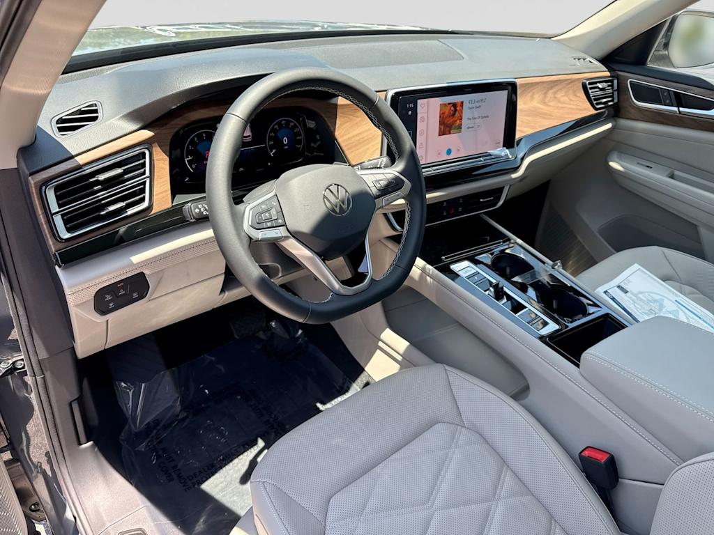 Thumbnail: 2026 Volkswagen Atlas - 2