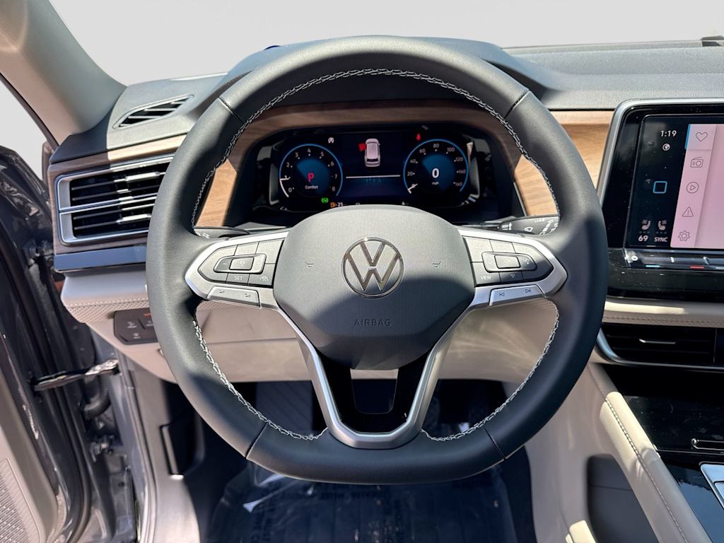 Thumbnail: 2026 Volkswagen Atlas - 14