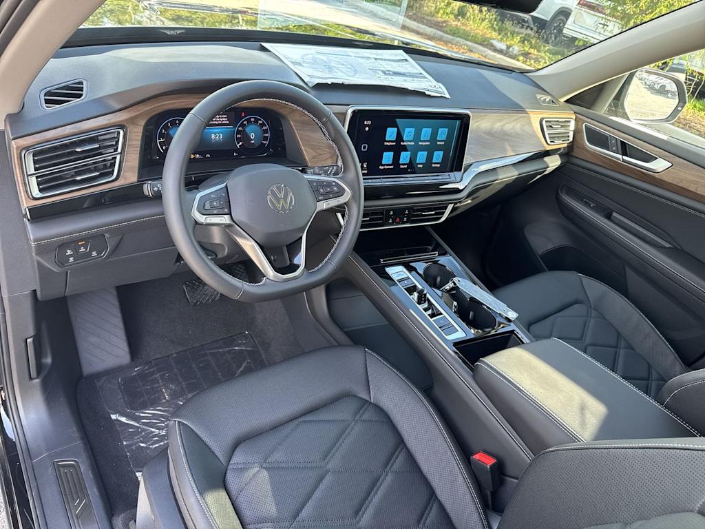 Thumbnail: 2026 Volkswagen Atlas - 2