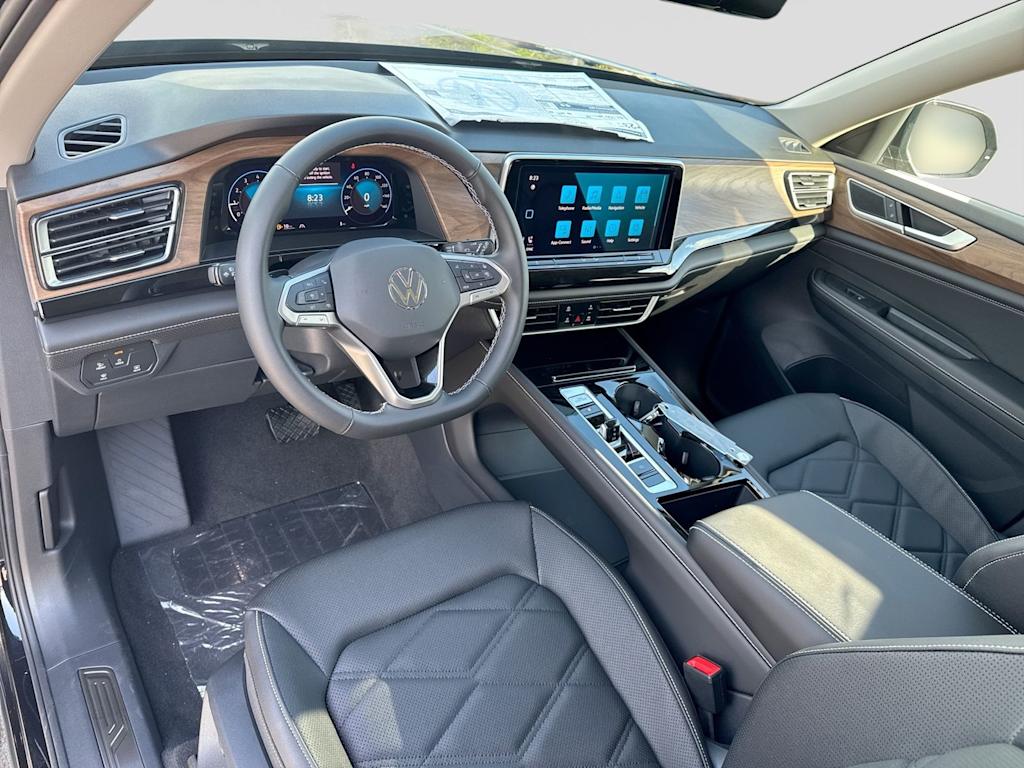Thumbnail: 2026 Volkswagen Atlas - 2