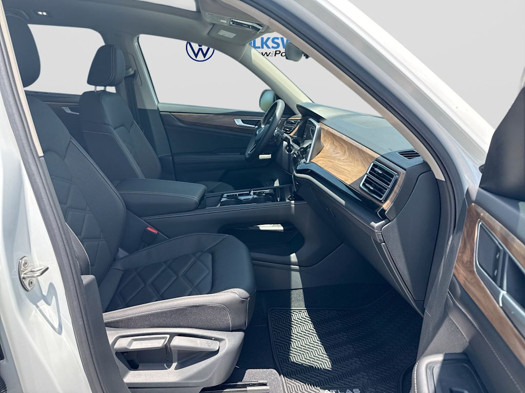 Thumbnail: 2026 Volkswagen Atlas - 10