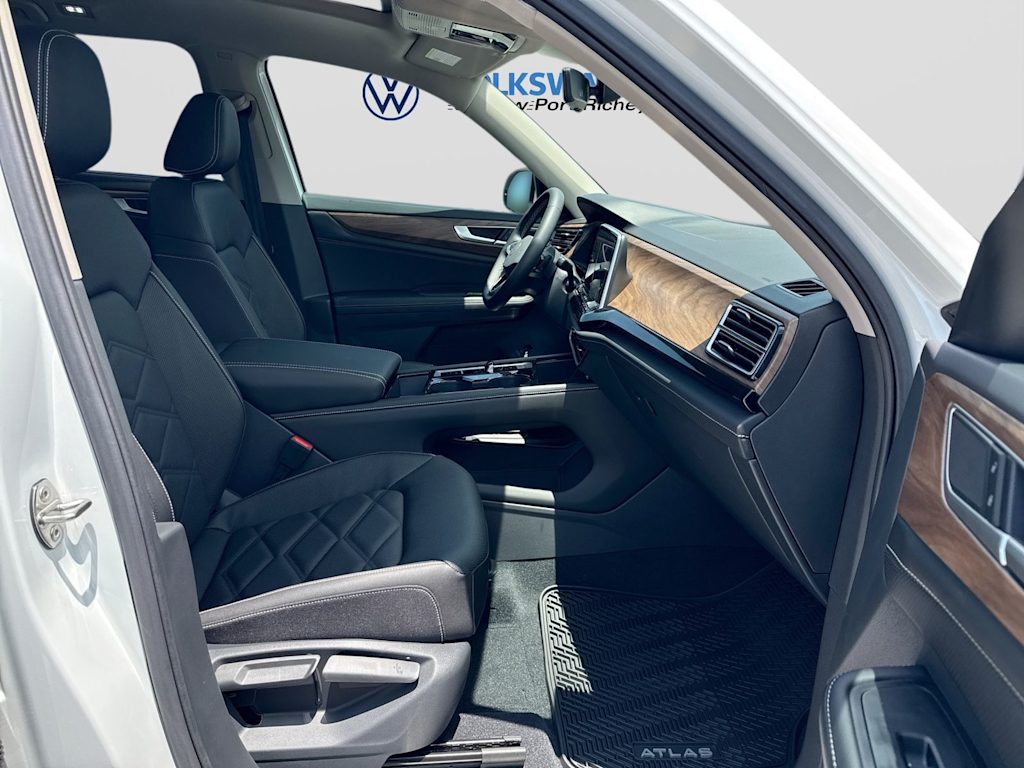 Thumbnail: 2026 Volkswagen Atlas - 10