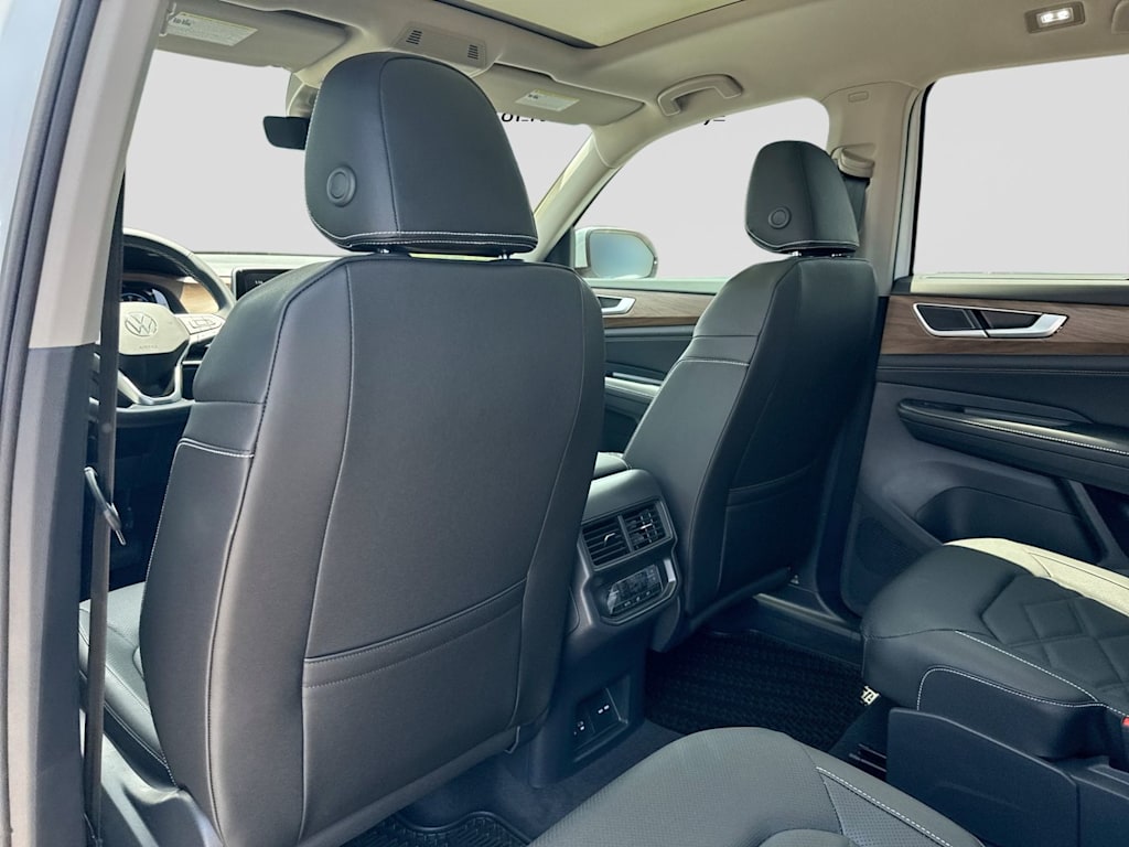 Thumbnail: 2026 Volkswagen Atlas - 11