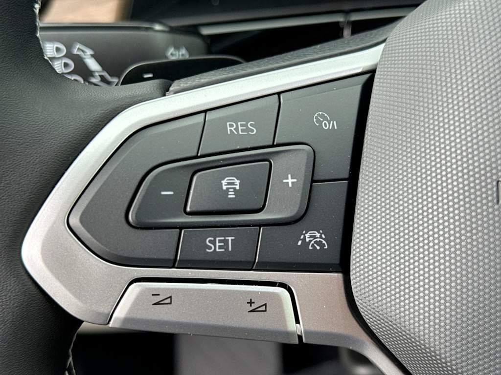 Thumbnail: 2026 Volkswagen Atlas - 28