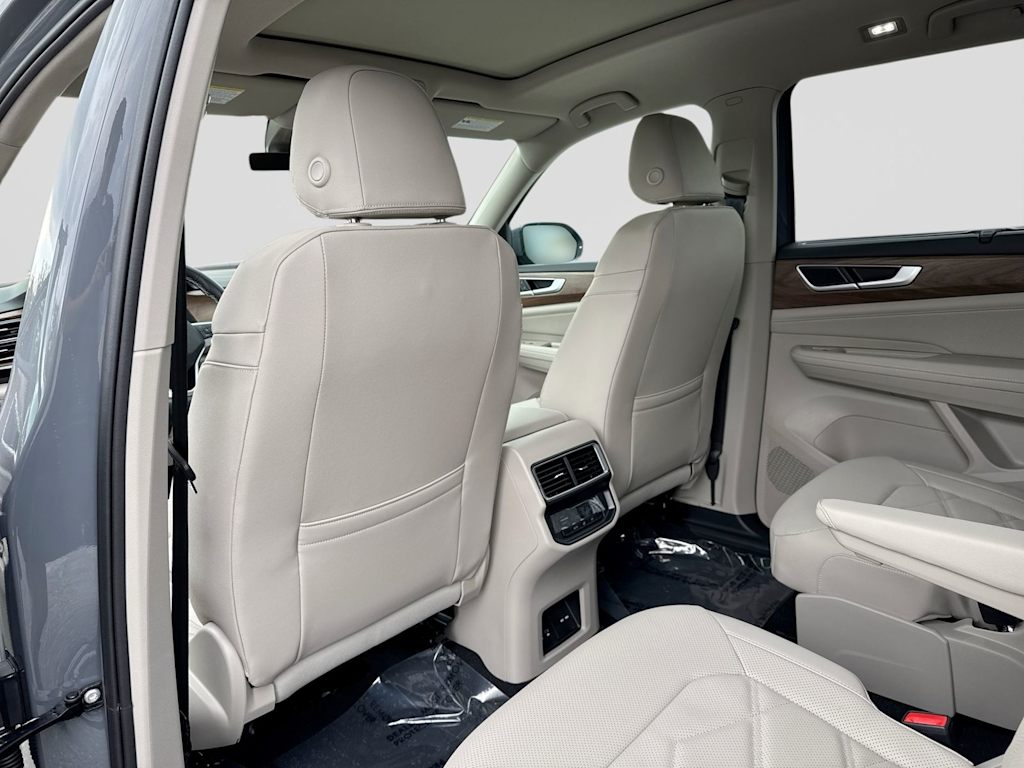 Thumbnail: 2026 Volkswagen Atlas - 13