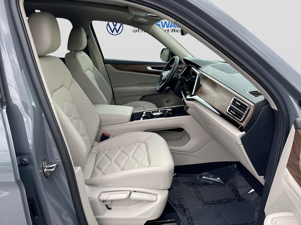 Thumbnail: 2026 Volkswagen Atlas - 12