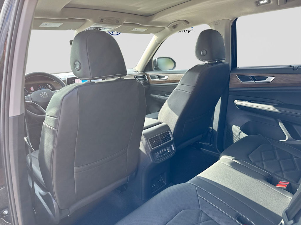 Thumbnail: 2026 Volkswagen Atlas - 13