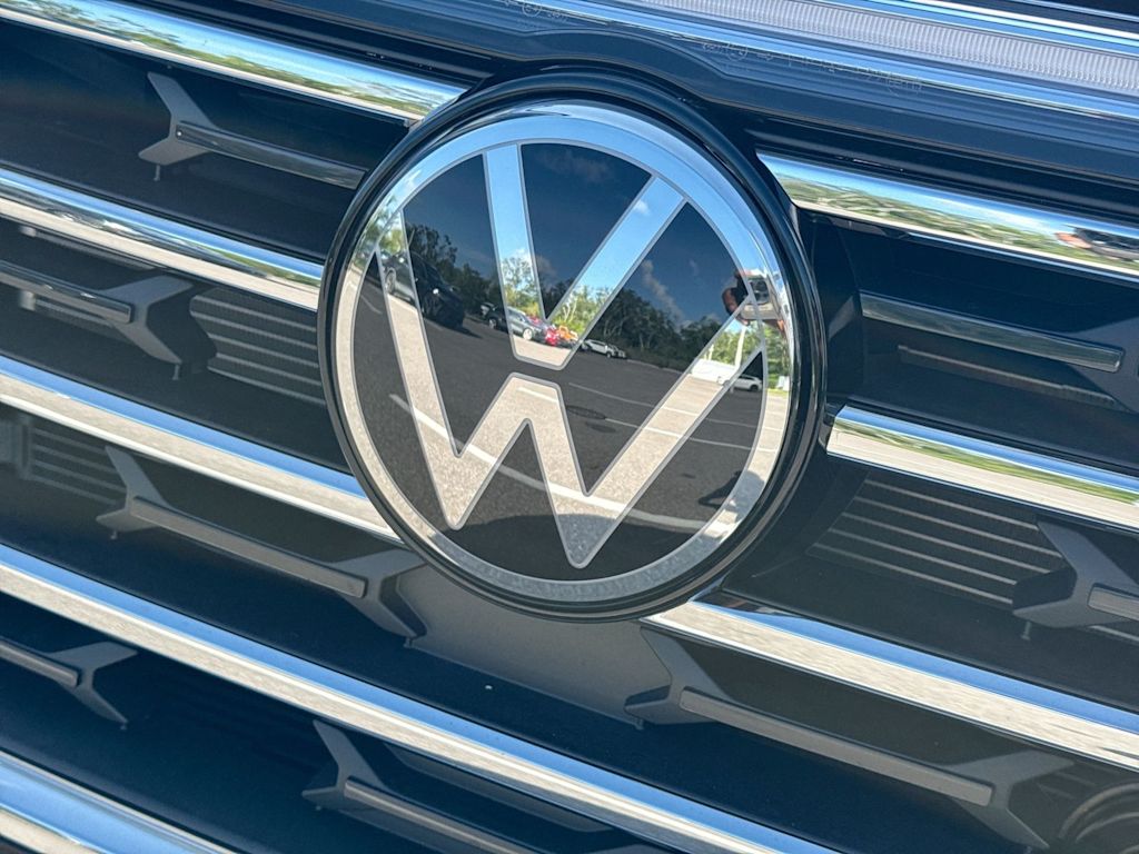 Thumbnail: 2026 Volkswagen Atlas - 6