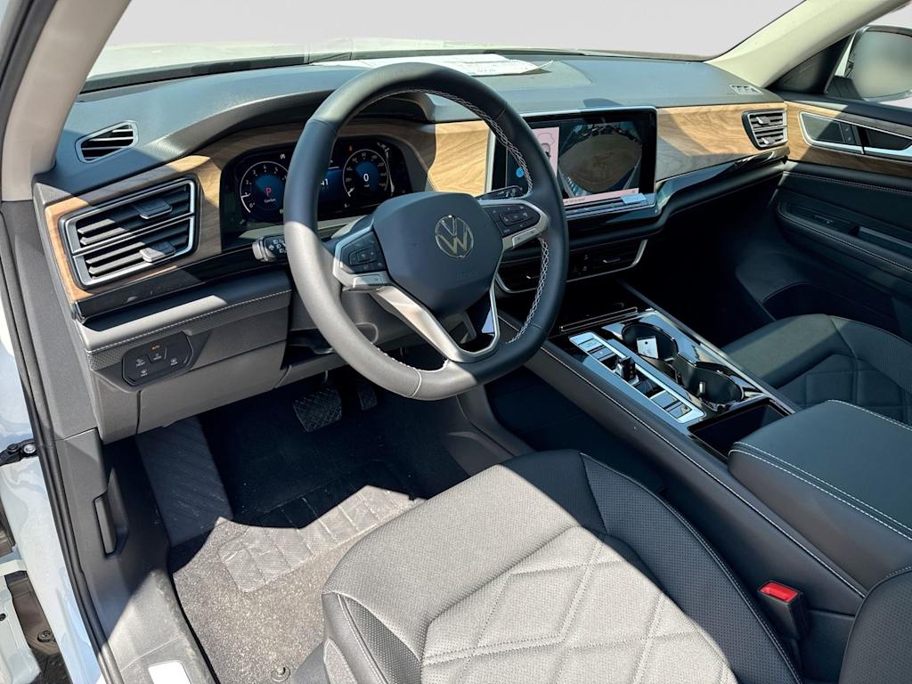 Thumbnail: 2026 Volkswagen Atlas - 2