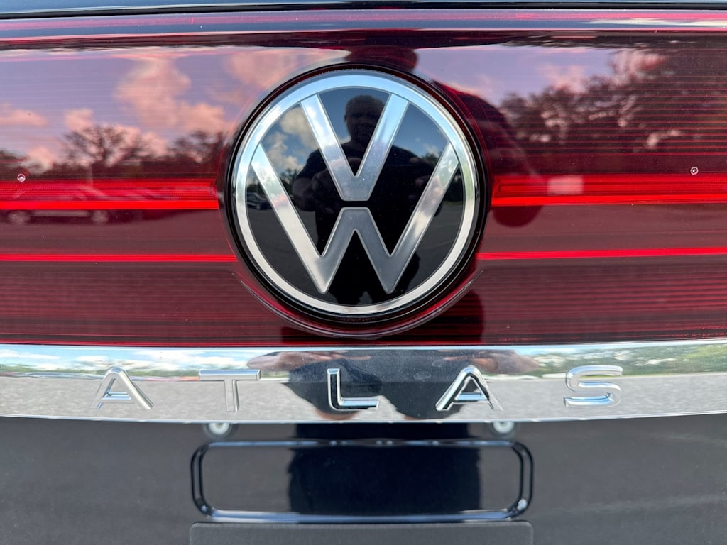Thumbnail: 2026 Volkswagen Atlas - 6