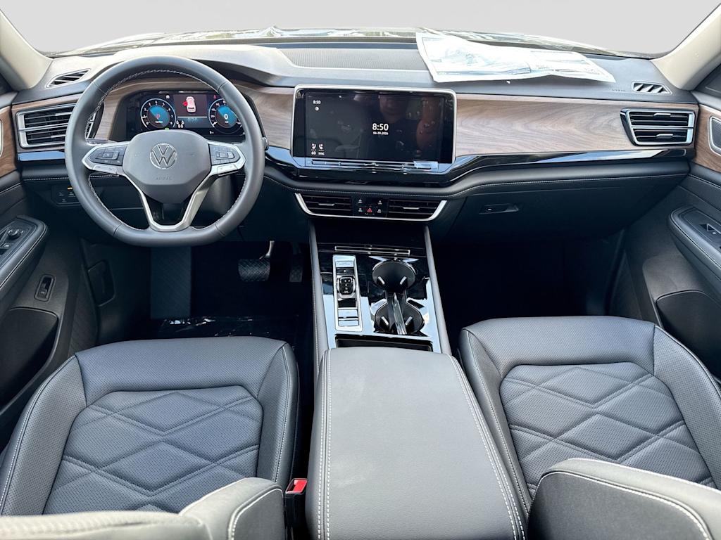 Thumbnail: 2026 Volkswagen Atlas - 9