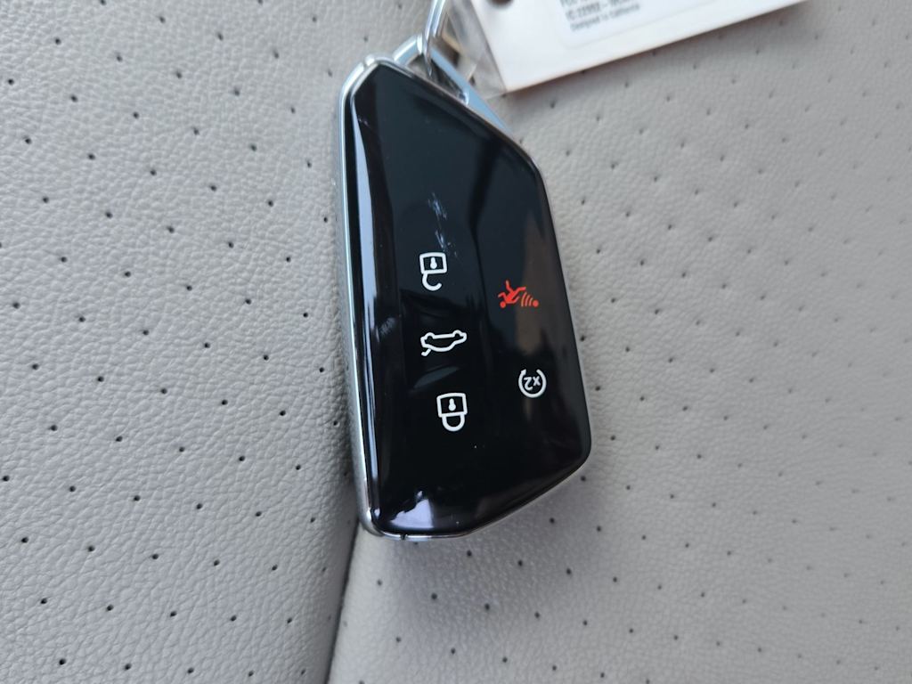 Thumbnail: 2022 Volkswagen Atlas - 18