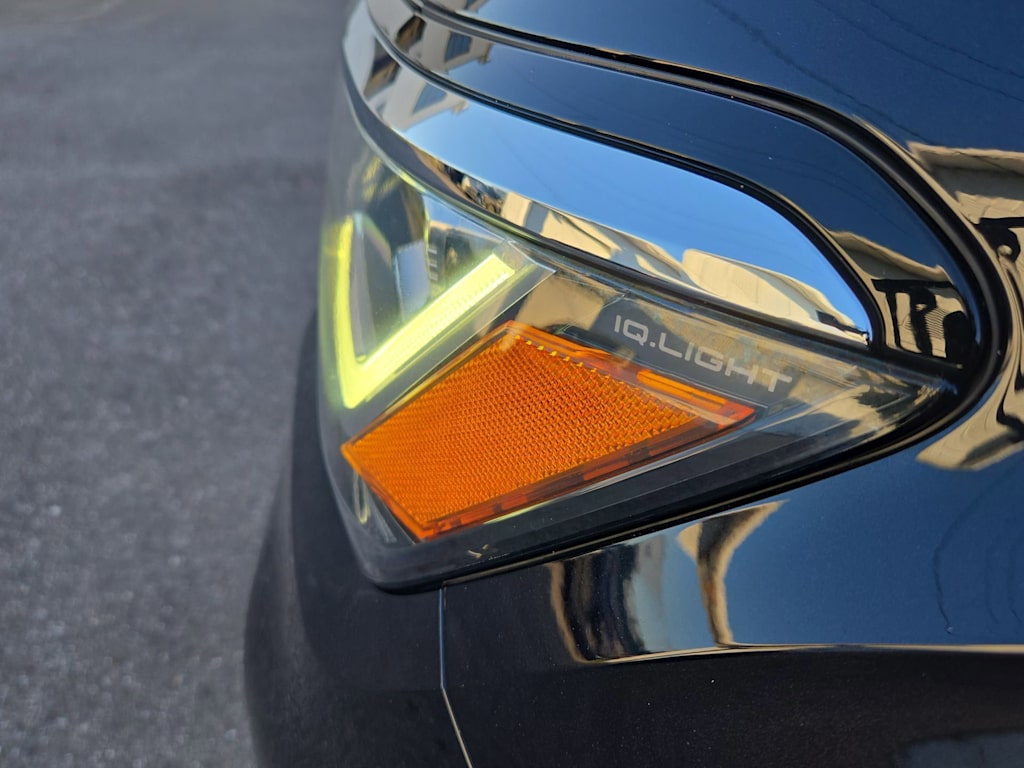 Thumbnail: 2022 Volkswagen Atlas - 25