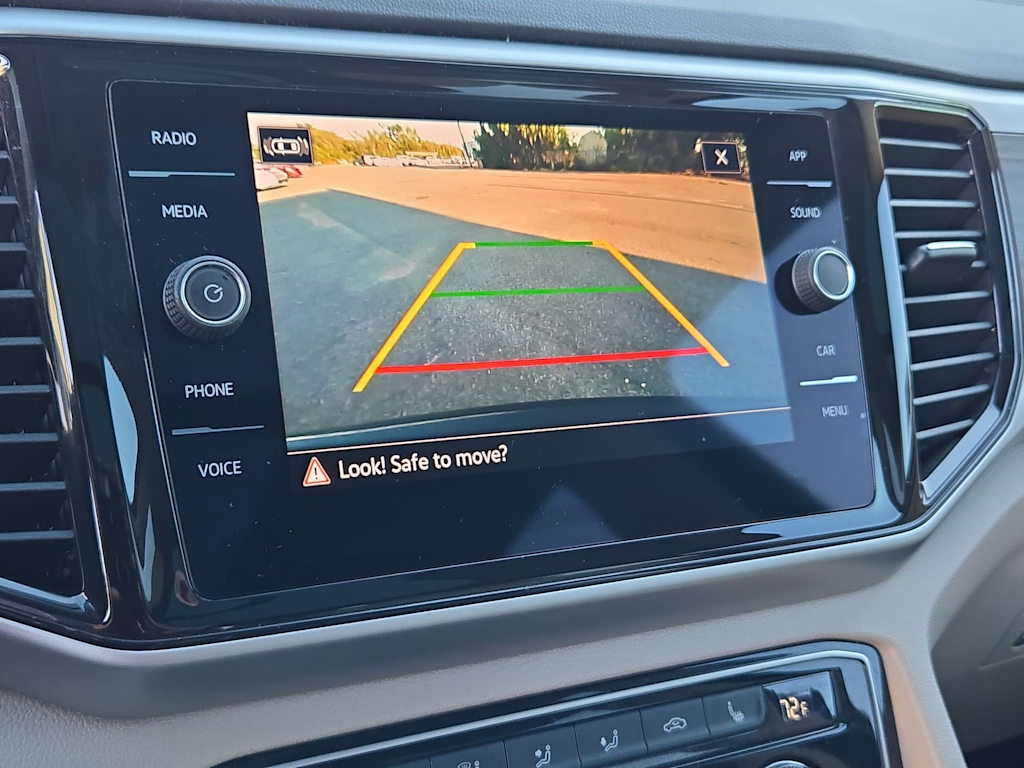 Thumbnail: 2022 Volkswagen Atlas - 36