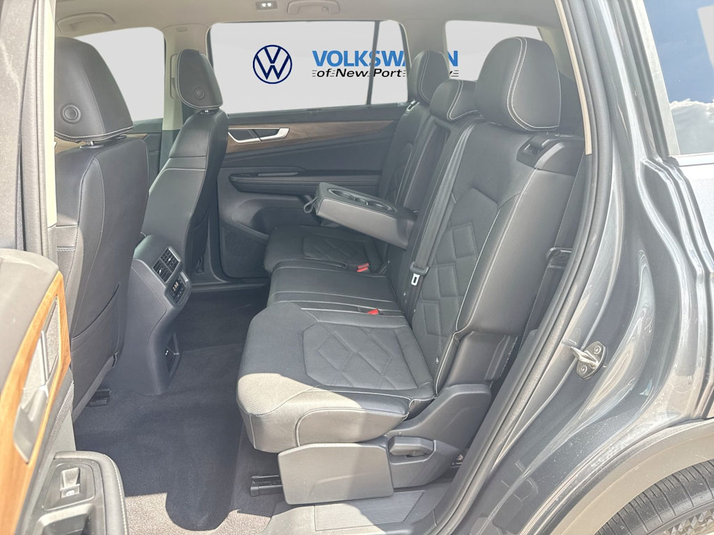 Thumbnail: 2024 Volkswagen Atlas - 33