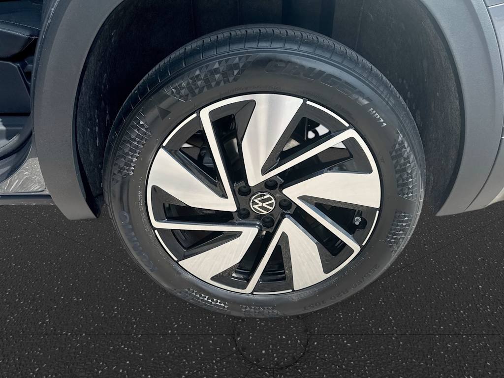 Thumbnail: 2024 Volkswagen Atlas - 31