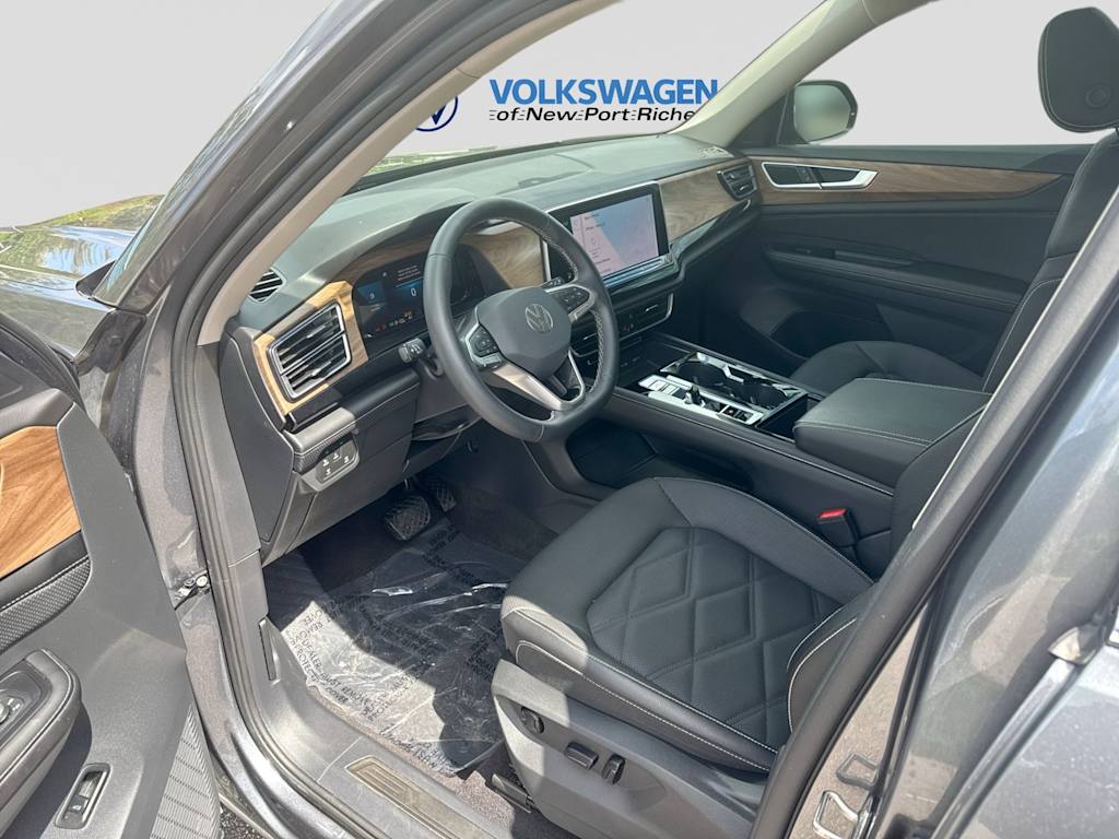 Thumbnail: 2024 Volkswagen Atlas - 4