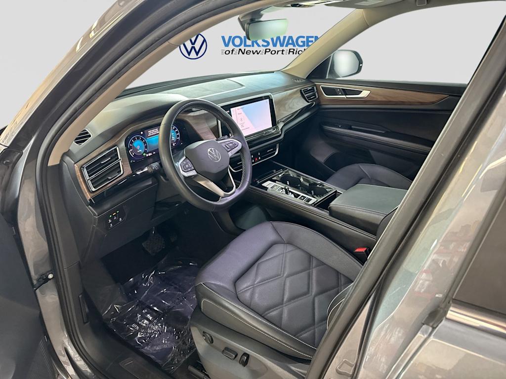 Thumbnail: 2024 Volkswagen Atlas - 10