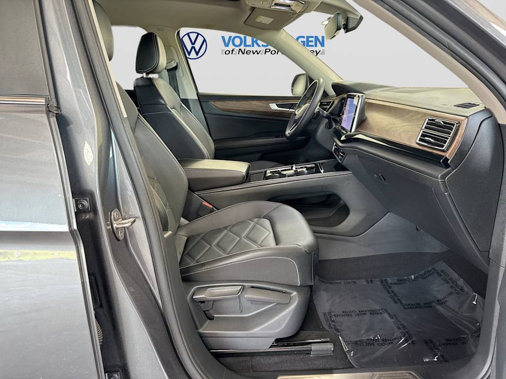 Thumbnail: 2024 Volkswagen Atlas - 34