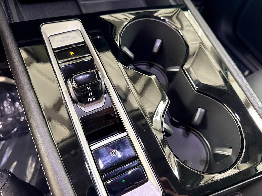 Thumbnail: 2024 Volkswagen Atlas - 14