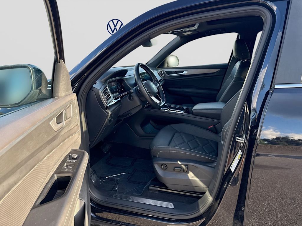 Thumbnail: 2025 Volkswagen Atlas - 25