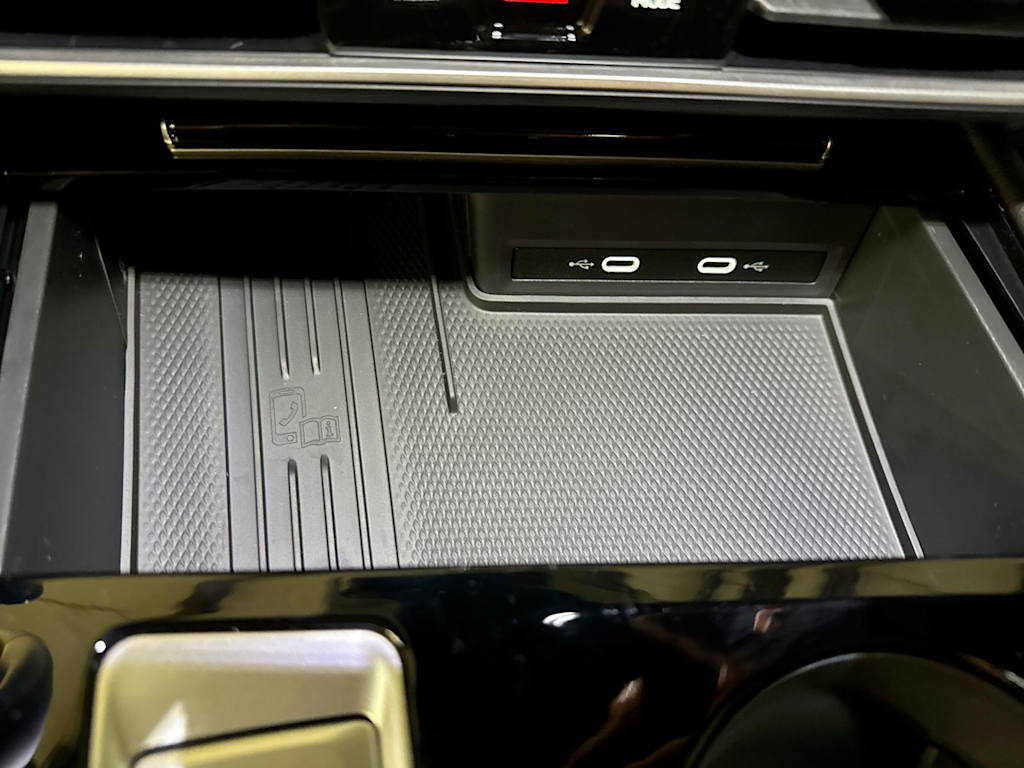Thumbnail: 2026 Volkswagen Atlas - 16