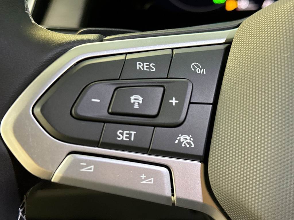 Thumbnail: 2026 Volkswagen Atlas - 35