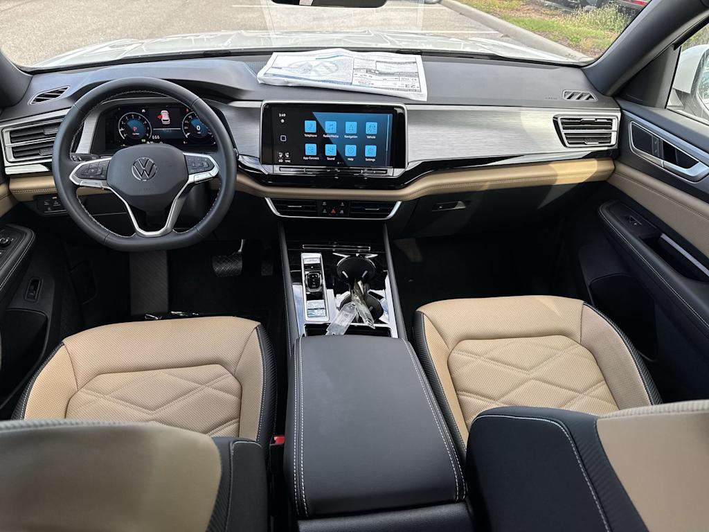 Thumbnail: 2026 Volkswagen Atlas - 10
