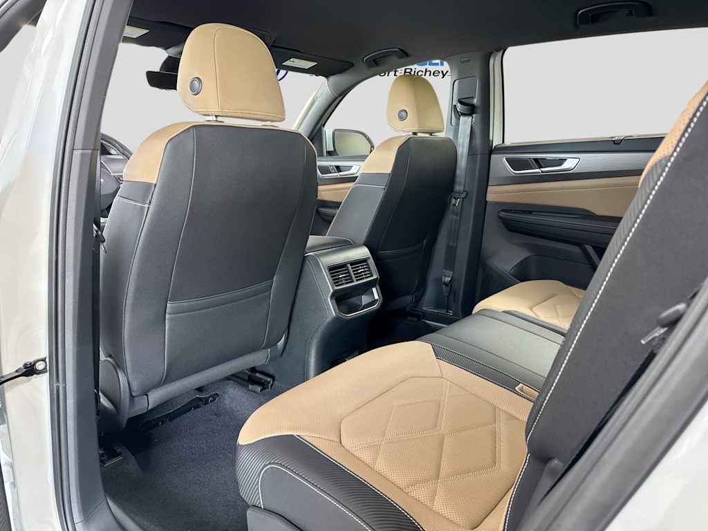 Thumbnail: 2026 Volkswagen Atlas - 12