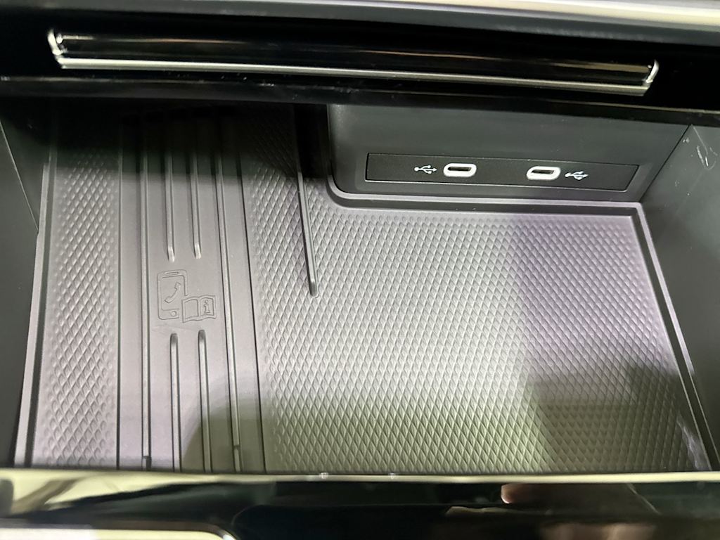 Thumbnail: 2026 Volkswagen Atlas - 16