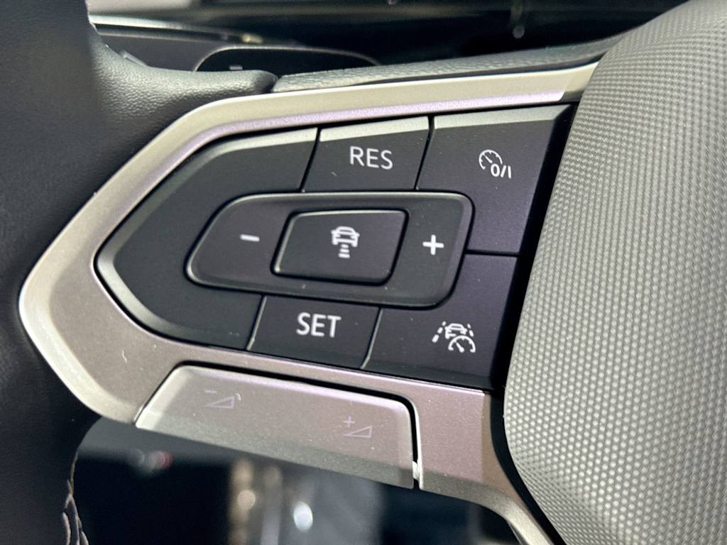 Thumbnail: 2026 Volkswagen Atlas - 35