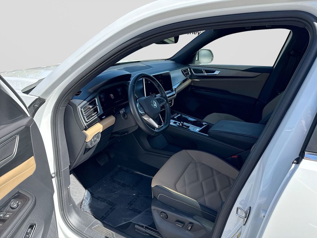 Thumbnail: 2026 Volkswagen Atlas - 10