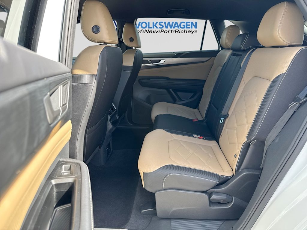 Thumbnail: 2026 Volkswagen Atlas - 32