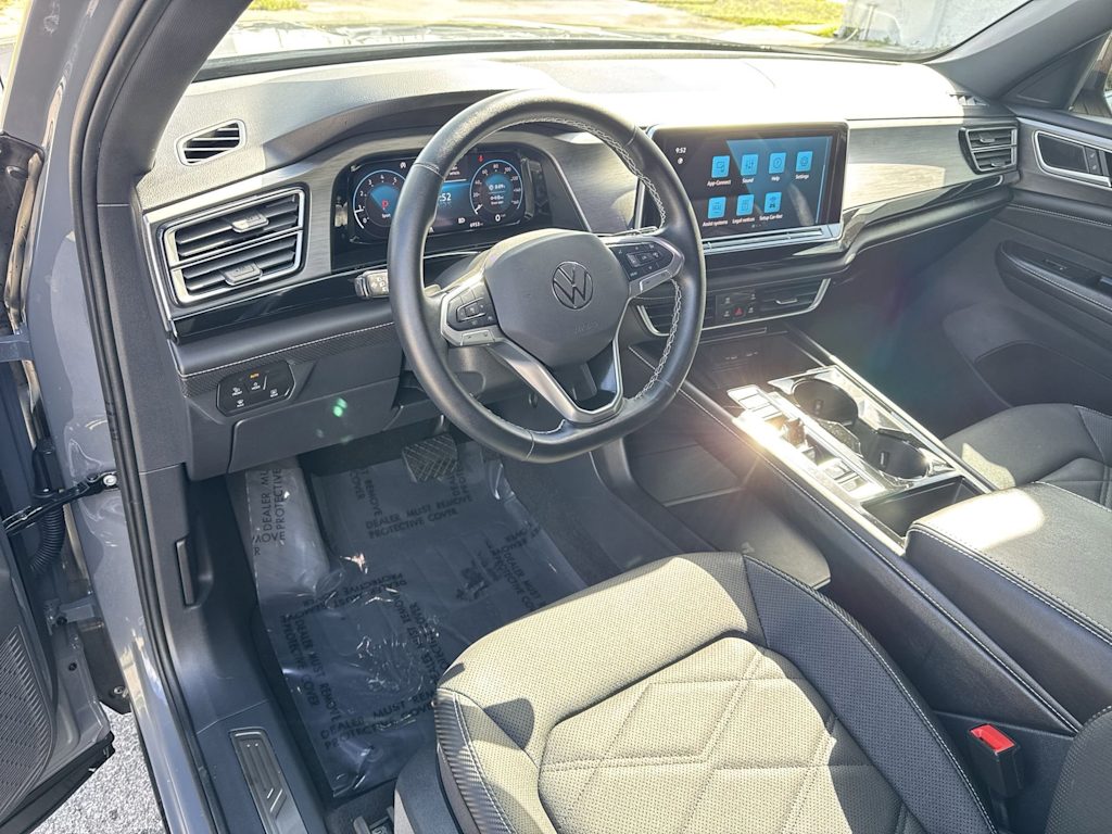 Thumbnail: 2025 Volkswagen Atlas - 2