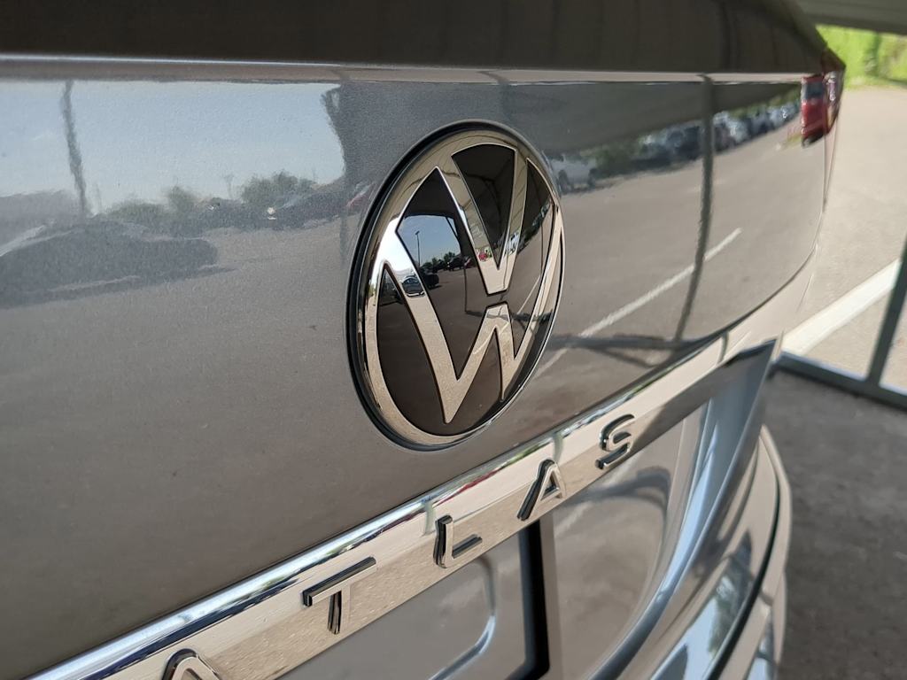 Thumbnail: 2022 Volkswagen Atlas - 7