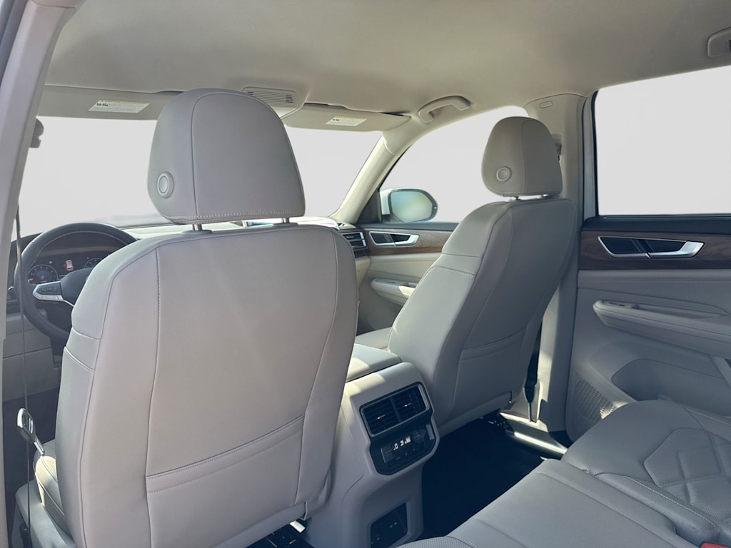 Thumbnail: 2026 Volkswagen Atlas - 13