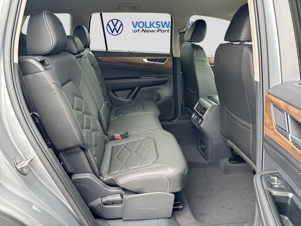 Thumbnail: 2026 Volkswagen Atlas - 32
