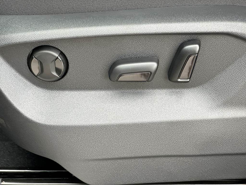 Thumbnail: 2026 Volkswagen Atlas - 30