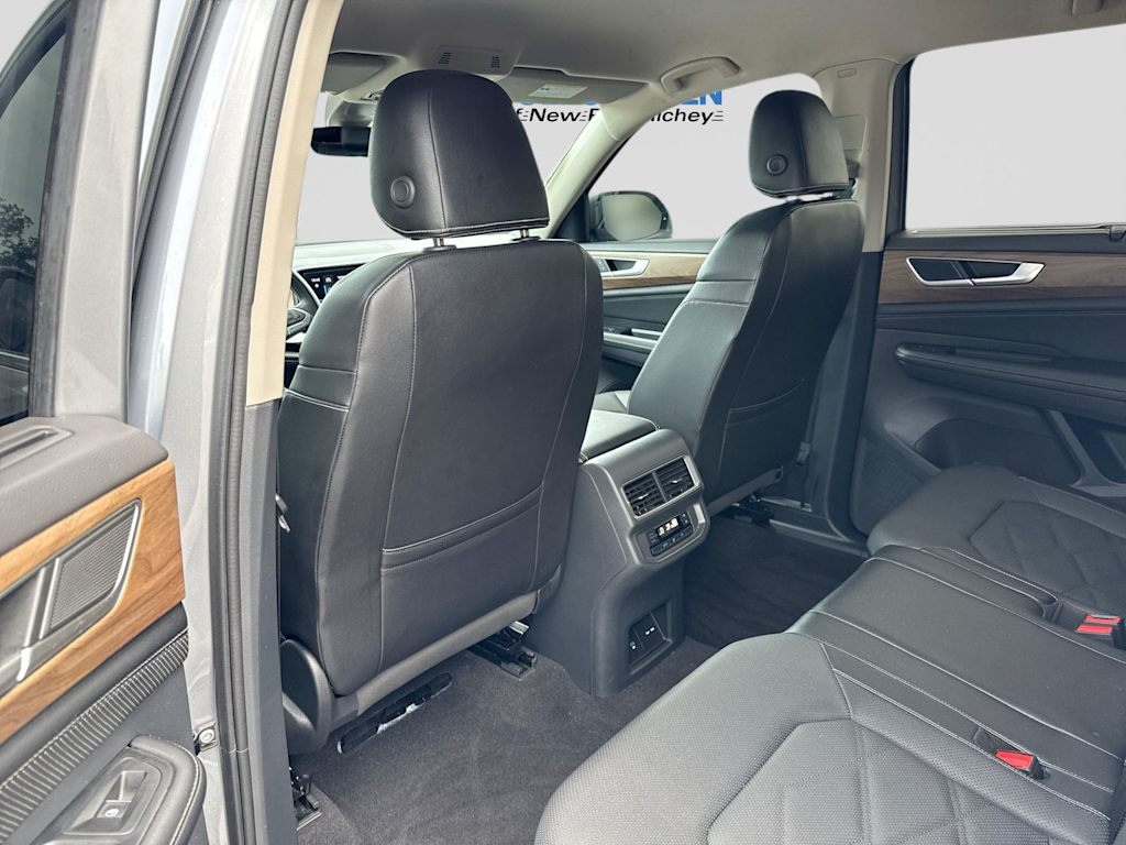 Thumbnail: 2024 Volkswagen Atlas - 13